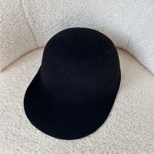 HOLT RENFREW Wool Hat